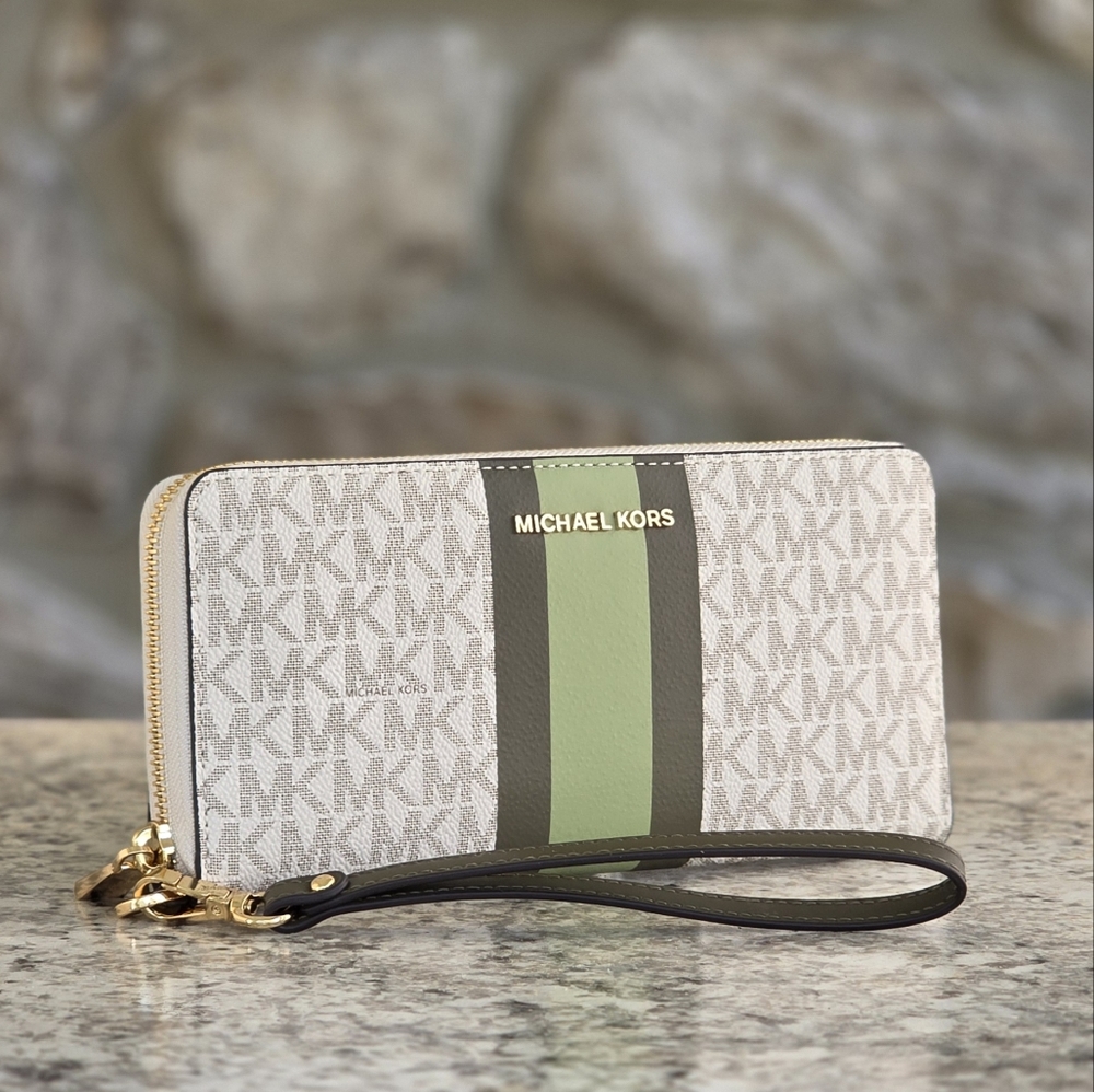 Michael Kors Jet Set Logo Center Stripe Continental Wristlet